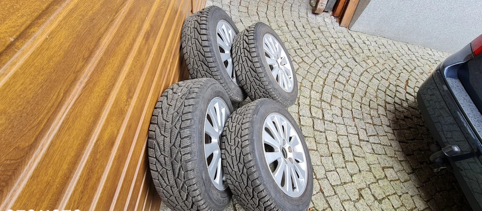 Volvo V50 cena 16800 przebieg: 175257, rok produkcji 2007 z Góra małe 46